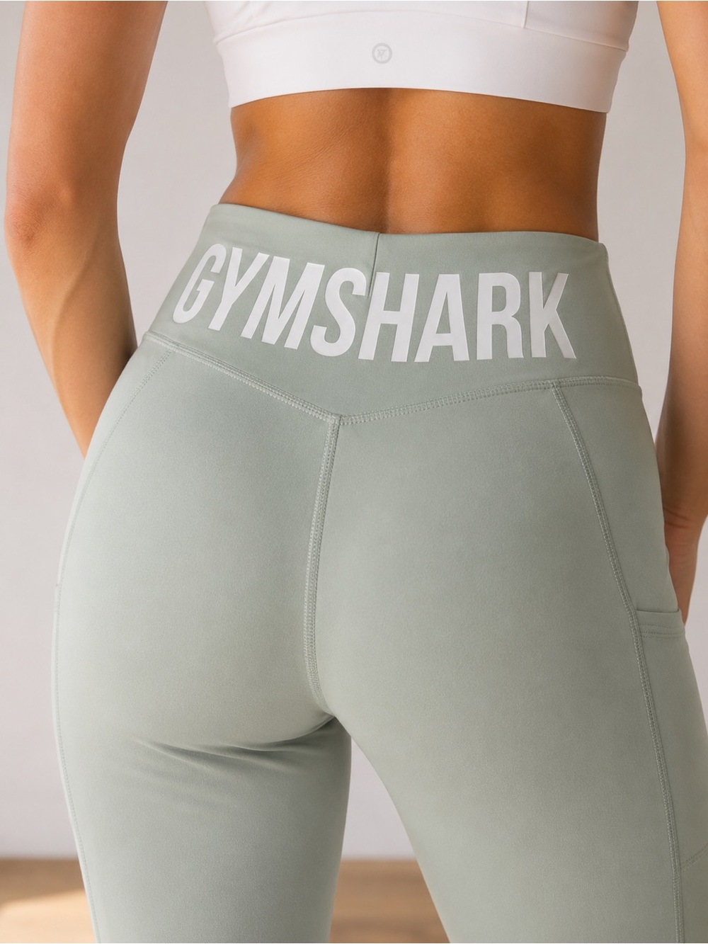 Gymshark High-Waisted V-Cut Pocket Leggings XS - Picture 4 of 10